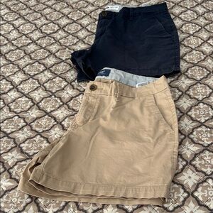 Old Navy Women's Shorts in Navy and Tan
